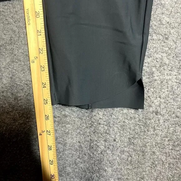 Athleta Stellar Crop Pant Womens XL Grey Ankle Length Zip Pocket Athleisure - Picture 3 of 9